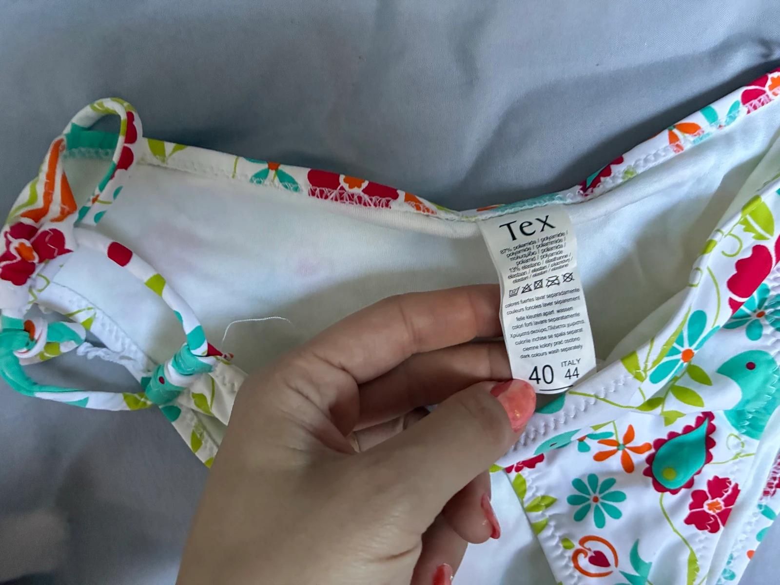 Bikini Tropical con Lazos Laterales - Tamaño 40 – photo 3